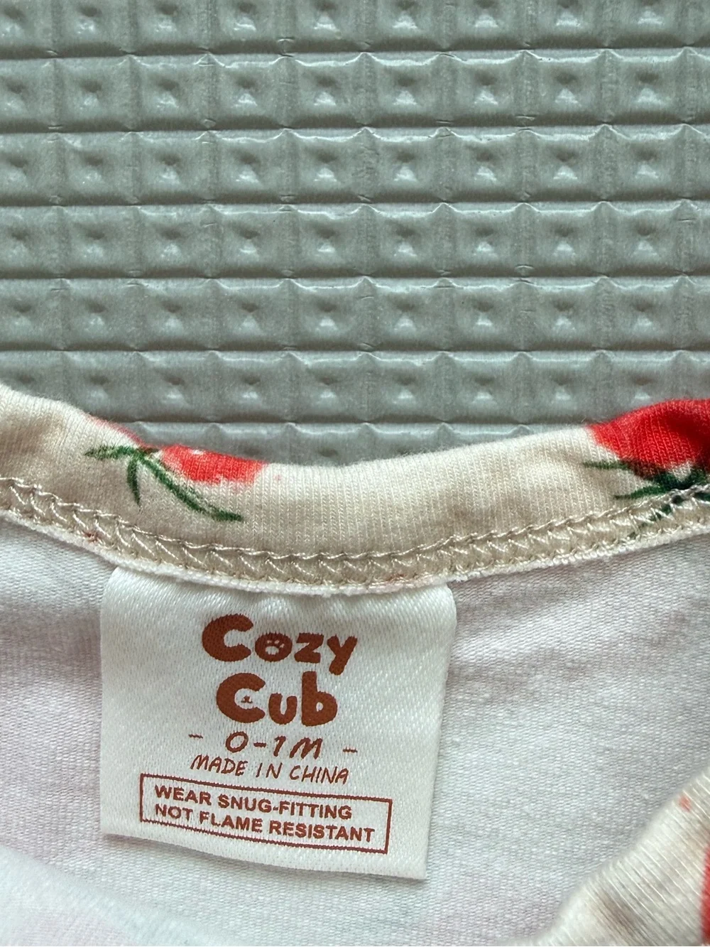Cozy Cub|Baby girl matching set,Strawberry Print Pajama Set-Top & leggings•Boho